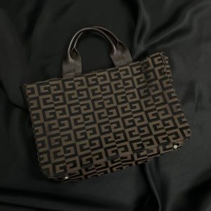 Сумка Givenchy Monogram