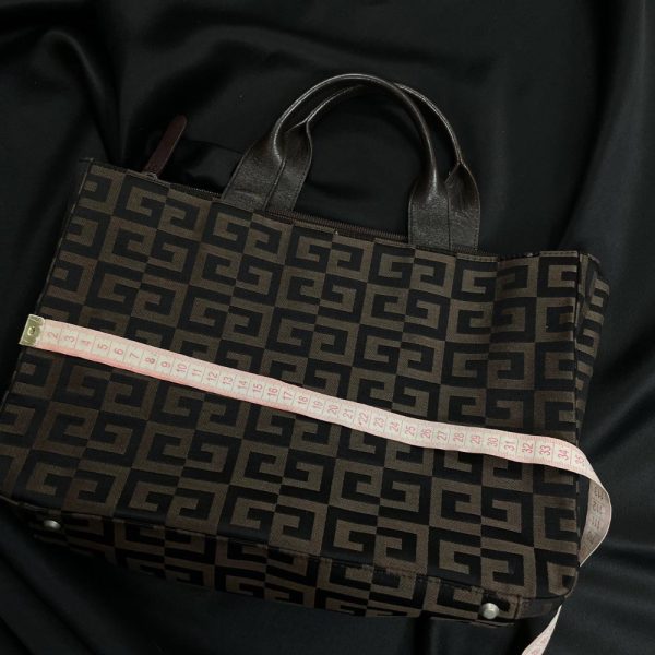 Сумка Givenchy Monogram