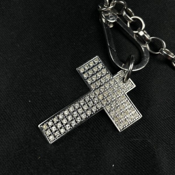 Крест Dolce & Gabbana Rosary как у Дмитрия Нагиева
