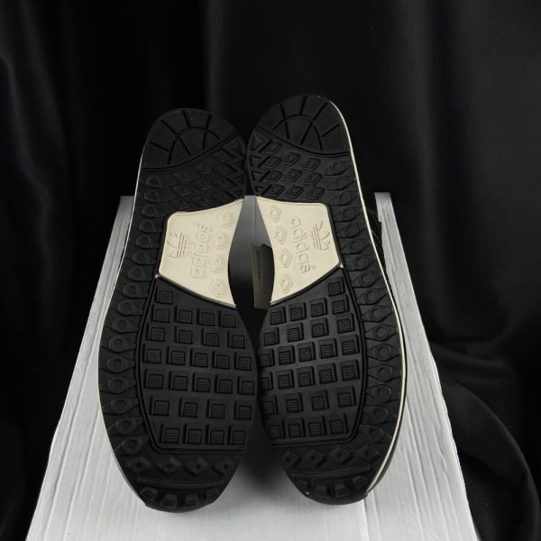 Кроссовки Adidas Micropacer