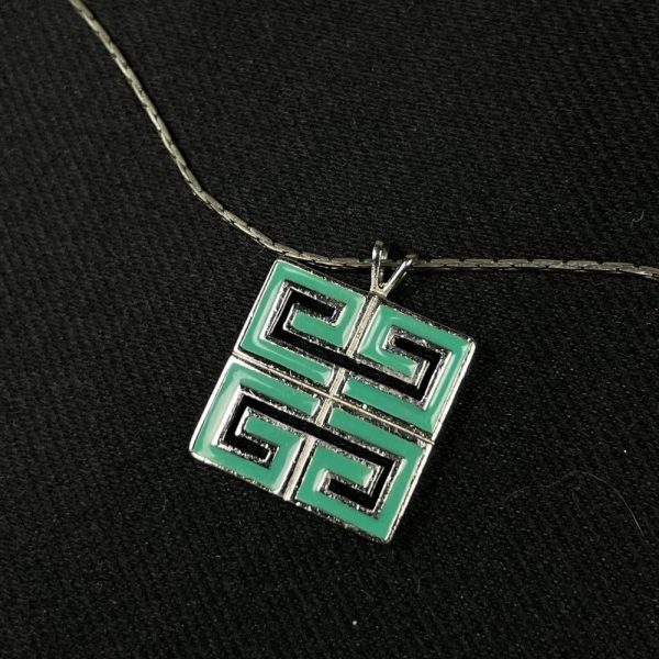 Подвеска Givenchy