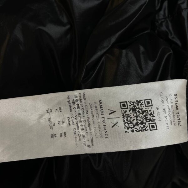 Пуховик Armani Exchange Icon Period