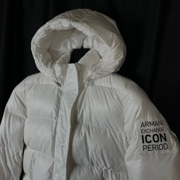 Пуховик Armani Exchange Icon Period