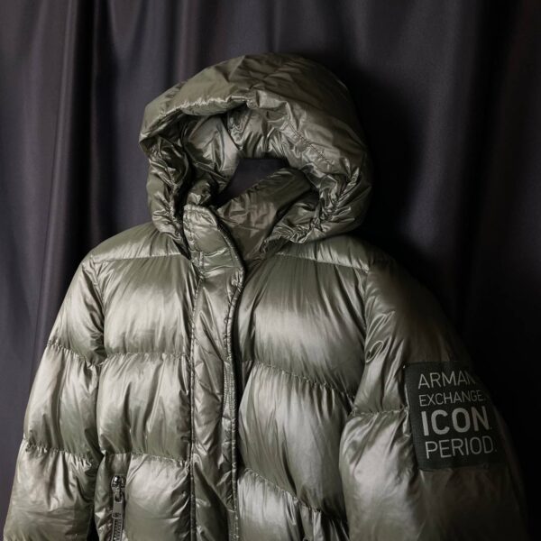 Пуховик Armani Exchange Icon Period
