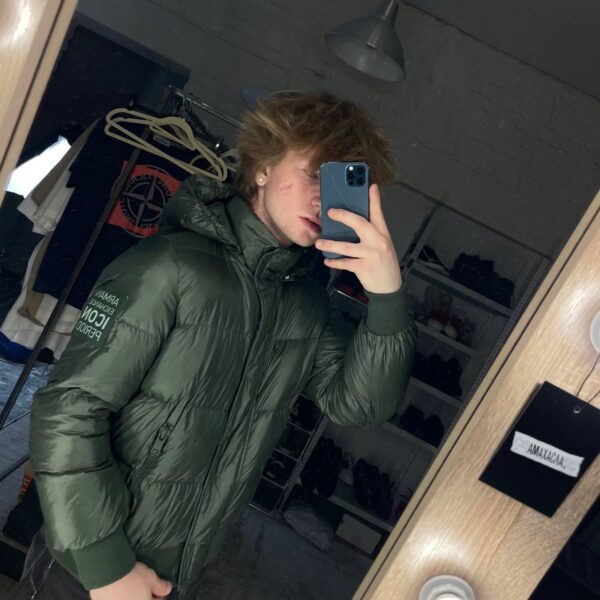 Пуховик Armani Exchange Icon Period