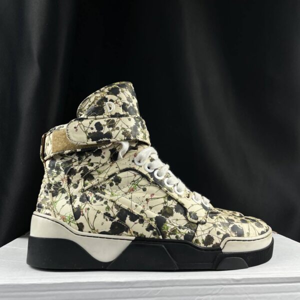 Кроссовки Givenchy Tyson High “Baby Breath” ﻿﻿