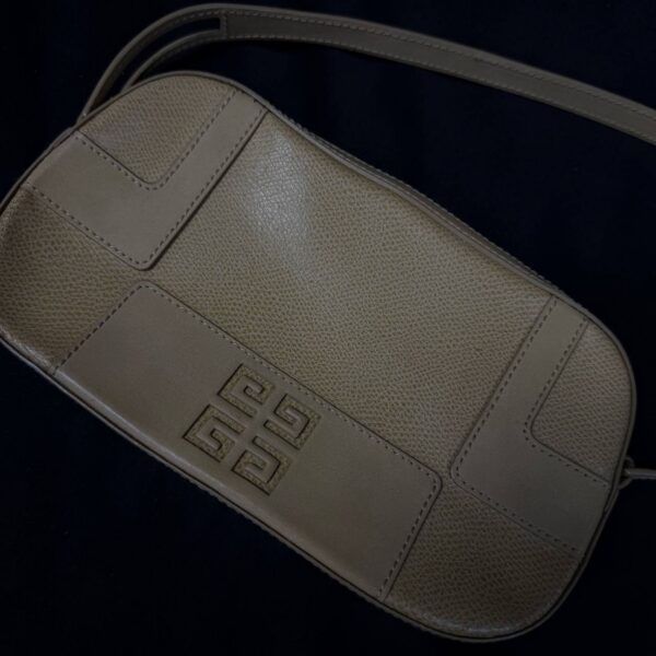 Сумка Givenchy