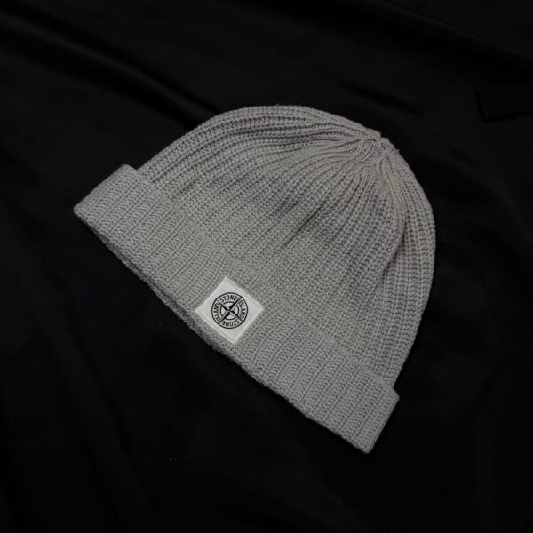 Шапка Stone Island