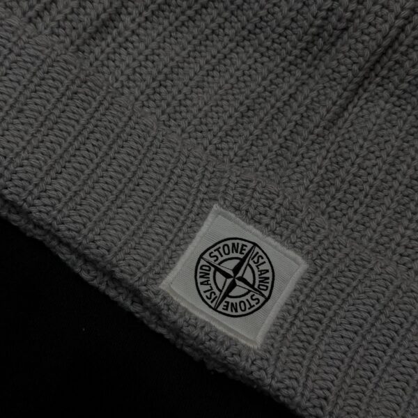 Шапка Stone Island