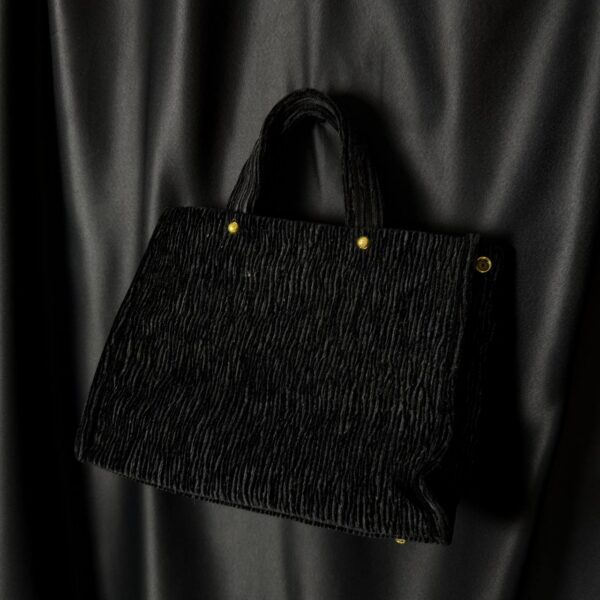 Сумка Juicy Couture Iris Crinkled Tote Bag