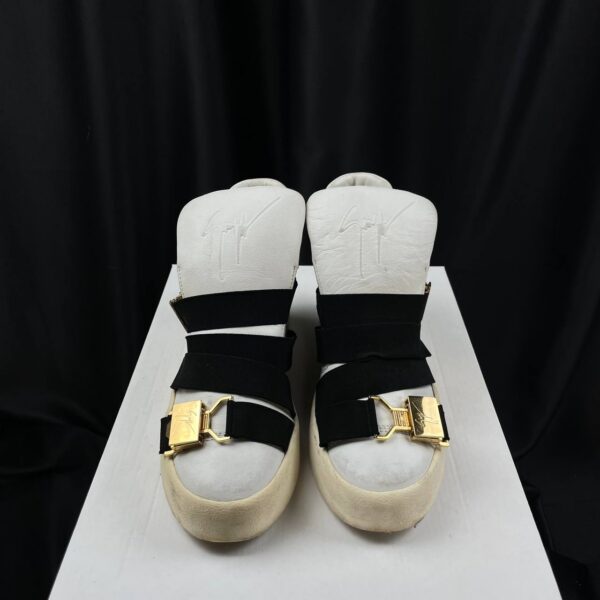 Кроссовки Giuseppe Zanotti Leather Double Buckle