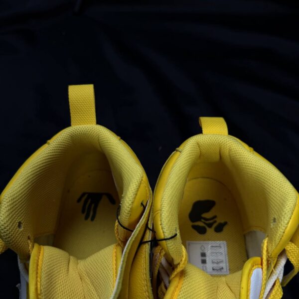 IMG_4796 Кроссовки Off-White x Nike Air Force 1 Mid 'Varsity Maize' 