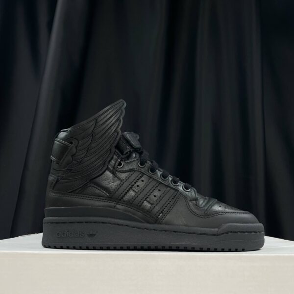 Кроссовки Adidas Jeremy Scott Wings 4.0