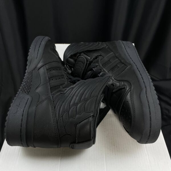 Кроссовки Adidas Jeremy Scott Wings 4.0
