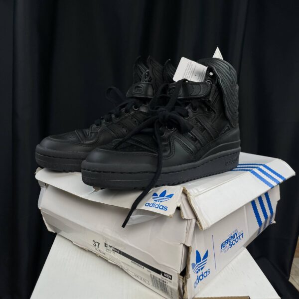 Кроссовки Adidas Jeremy Scott Wings 4.0