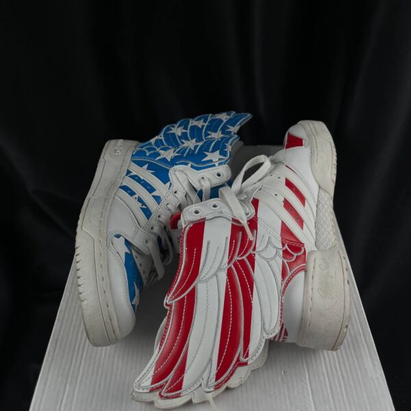 Кроссовки Adidas Jeremy Scott Wings 2.0 “Stars and Stripes”