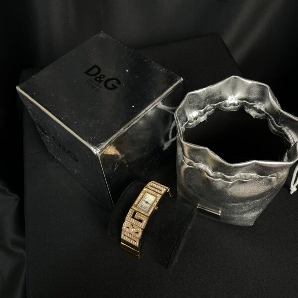 Часы Dolce & Gabbana D&G Crystal
