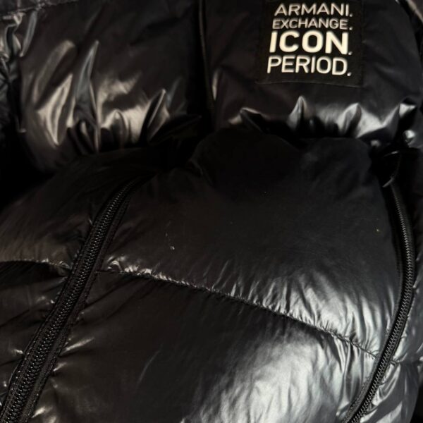 Пуховик Armani Exchange Icon Period