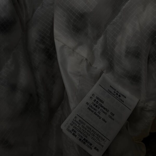 Пуховик Nike Sportswear Synthetic-Fill Windrunner "Stone White"