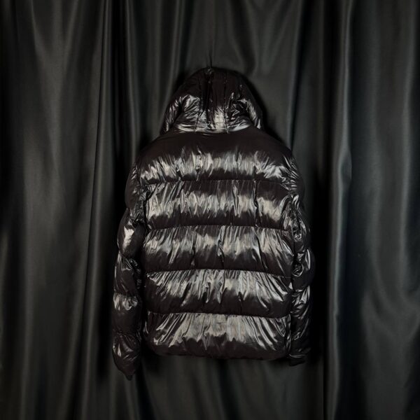 Пуховик Guess Shiny Glossy