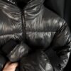 Пуховик Guess Shiny Glossy