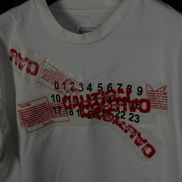 Футболка Maison Margiela Caution Tape