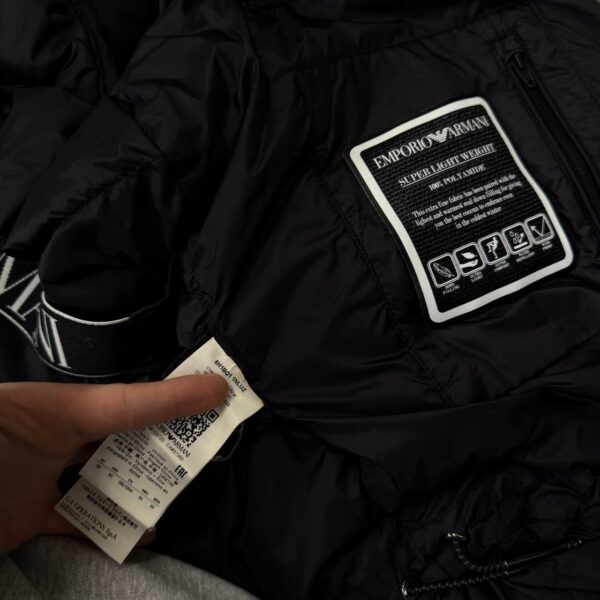 Пуховик Emporio Armani