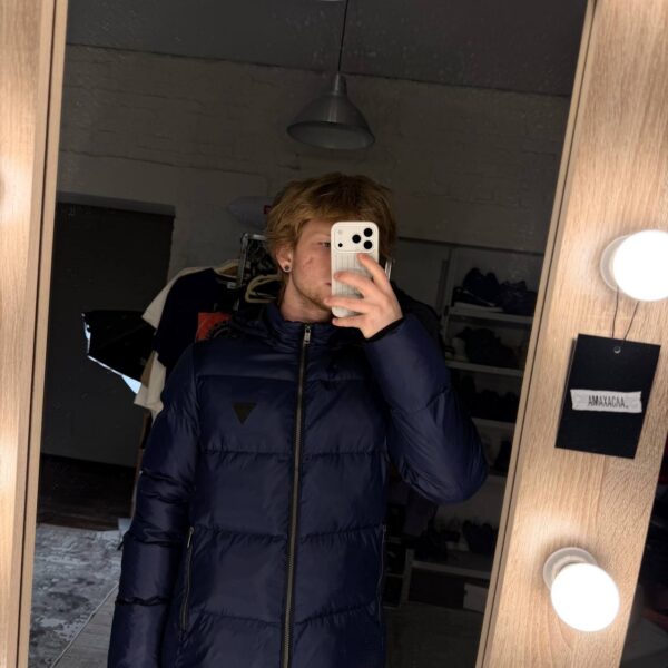 Пуховик Guess Logo