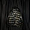Пуховик Guess Glossy Camo