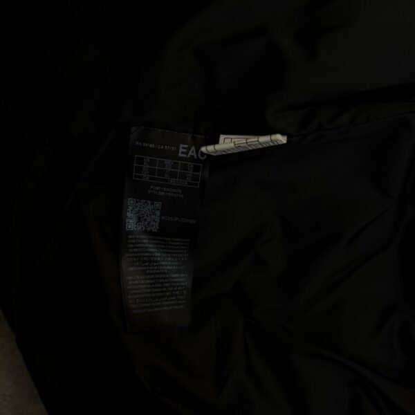Пуховик Guess Glossy Camo