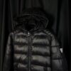 Пуховик Guess Glossy Camo