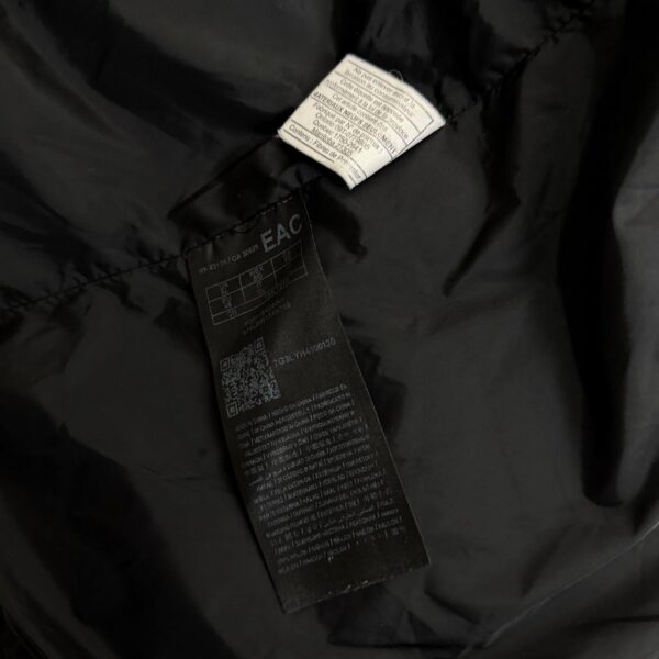 Пуховик Guess Glossy Camo